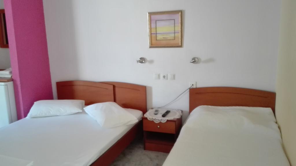 Familia Hotel Loutra Volvis Exterior photo