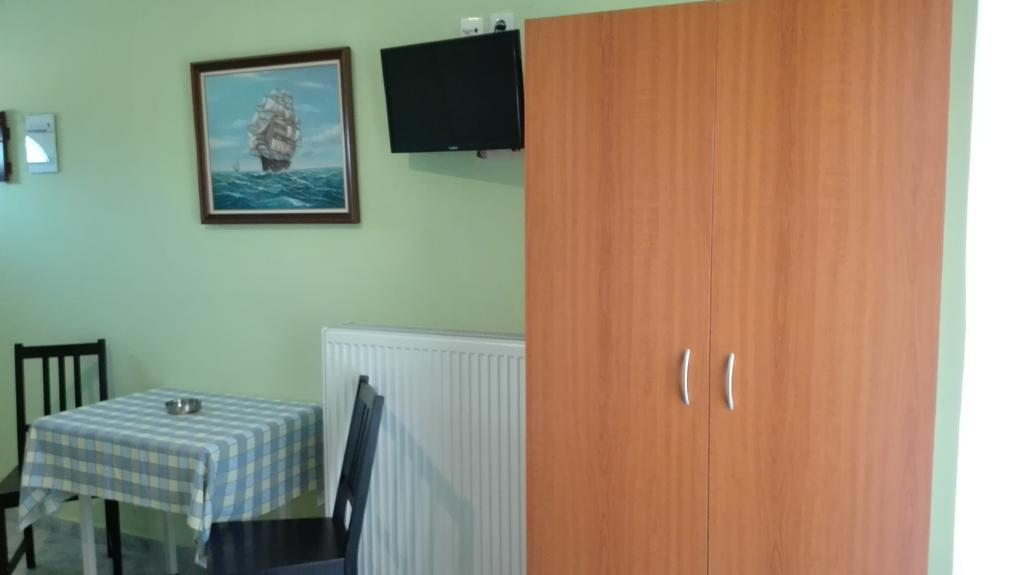 Familia Hotel Loutra Volvis Exterior photo